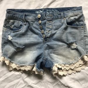 Women’s Jean shorts